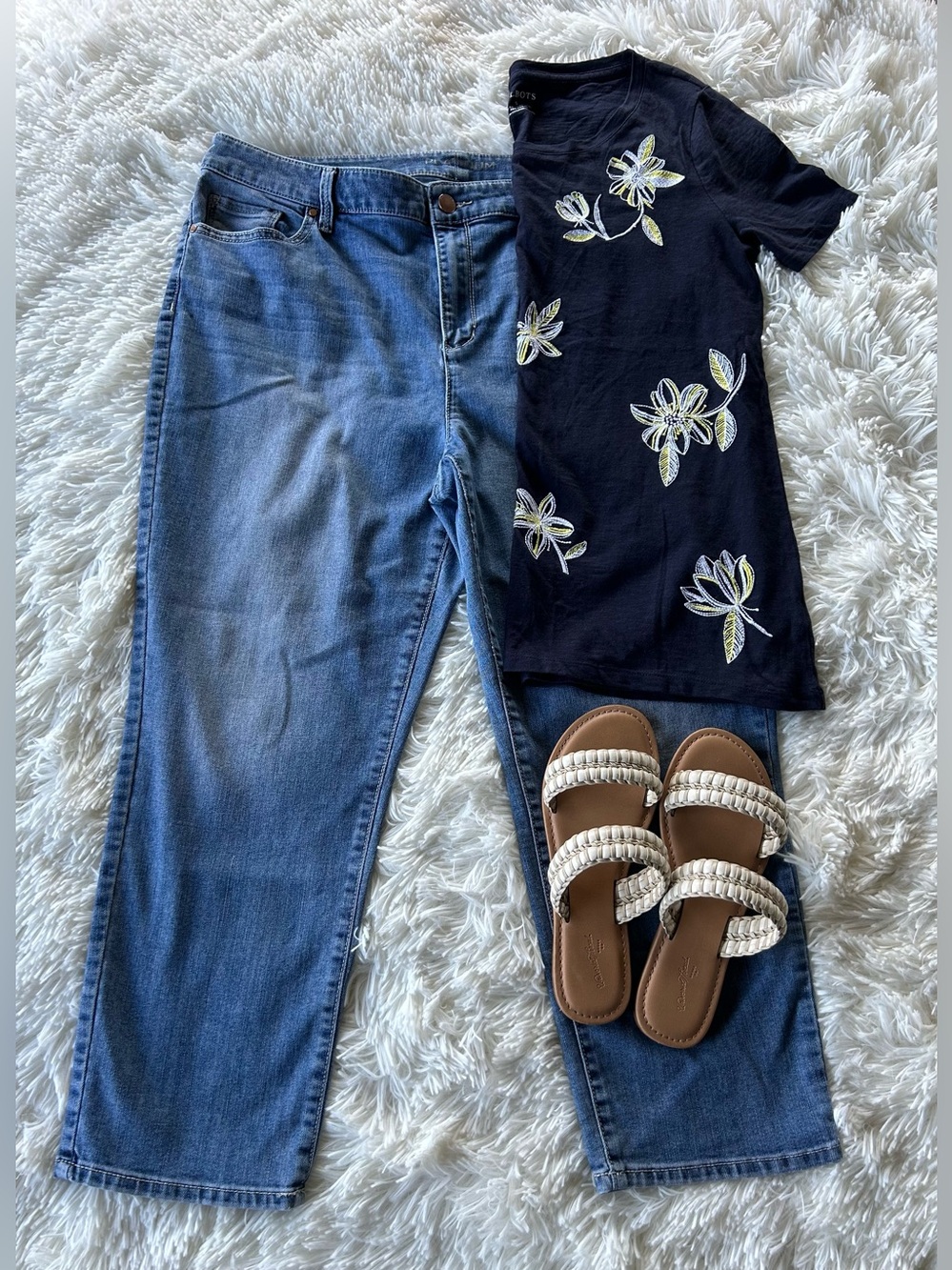 Chico's Platinum | Straight Leg Cropped Jean